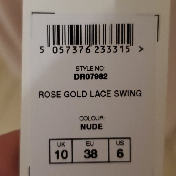 Dress - Picture 3 of 3